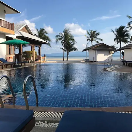 Mac'S Bay Resort